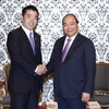 Thủ tướng Nguyễn Xuân Phúc tiếp ông Taizo Mikazuki, Thống đốc tỉnh Shiga. (Ảnh: Thống Nhất/TTXVN)