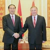 Chủ tịch nước Trần Đại Quang hội kiến Thủ tướng Cộng hòa Belarus Andrei Kobyakov. (Ảnh: Nhan Sáng/TTXVN)