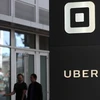 Biểu tượng Uber tại trụ sở của hãng này ở San Francisco, California, Mỹ. (Nguồn: AFP/TTXVN)