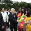 Tổng Bí thư Nguyễn Phú Trọng dự Lễ khánh thành và thăm trụ sở Tập đoàn Liên doanh Viettel Myanmar (Mytel). (Ảnh: Trí Dũng/TTXVN)