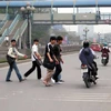 [Video] Người đi bộ gây tai nạn có thể bị phạt tù từ 7-15 năm