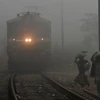 Sương mù dày đặc bao phủ thủ đô New Delhi, Ấn Độ ngày 1/1. (Nguồn: AFP/TTXVN)