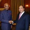 Thủ tướng Nguyễn Xuân Phúc hội kiến với Tổng thống Ấn Độ Ram Nath Kovind. (Ảnh: Thống Nhất/TTXVN)