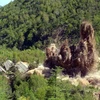 Hình ảnh các vụ nổ trong quá trình dỡ bỏ bãi thử hạt nhân Punggye-ri ở tỉnh Bắc Hamgyong ngày 24/5. (Nguồn: YONHAP/TTXVN)