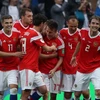 Các cầu thủ đội tuyển nước chủ nhà Nga vui mừng với chiến thắng 5-0 trước Arabia Saudi trong trận đấu khai mạc FIFA World Cup 2018 ngày 14/6. (Nguồn: THX/TTXVN)