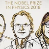 Ba nhà khoa học Arthur Ashkin, Gérard Mourou và Donna Strickland. (Nguồn: Nobel Assembly)