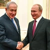 Thủ tướng Israel Benjamin Netanyahu (trái) và Tổng thống Nga Vladimir Putin tại cuộc gặp ở Moskva, Nga ngày 11/7. (Nguồn: AFP/TTXVN) 