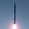 Vụ thử tên lửa tầm trung đất đối đất Sejil-2 tại một địa điểm bí mật ở Iran. (Nguồn: AFP/TTXVN) 