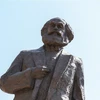 Bức tượng đồng tạc hình nhà tư tưởng lỗi lạc Karl Marx. (Nguồn: TTXVN) 