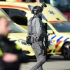 Cảnh sát tuần tra gần hiện trường vụ xả súng tại Utrecht, Hà Lan, ngày 18/3/2019. (Nguồn: AFP/TTXVN) 