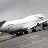 Máy bay thuộc hãng hàng không Lufthansa của Đức đỗ tại sân bay ở Frankfurt am Main. (Nguồn: AFP/TTXVN) 