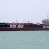 Tàu chở dầu Stena Impero treo cờ Anh neo tại cảng Bandar Abbas ở miền nam Iran ngày 20/7/2019. (Nguồn: AFP/TTXVN) 