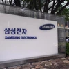 Logo của Hãng Samsung Electronics trên một tòa nhà ở Seoul, Hàn Quốc. (Nguồn: AFP/TTXVN) 