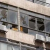 Cửa sổ các căn hộ bị vỡ sau khi máy bay không người lái của Israel rơi ở vùng ngoại ô phía Nam Liban do Hezbollah kiểm soát. (Nguồn: Reuters) 