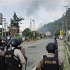 Cảnh sát chống bạo động Indonesia mạnh tay giải tán người biểu tình