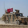 Xe quân sự Thổ Nhĩ Kỳ tuần tra tại làng al-Hashisha, thị trấn Tal Abyad, Syria, ngày 24/9/2019. (Nguồn: AFP/TTXVN) 