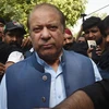 Cựu Thủ tướng Pakistan Nawaz Sharif tới tòa án ở Lahore ngày 8/10/2018. (Nguồn: AFP/TTXVN) 