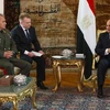 Bộ trưởng Quốc phòng Nga Sergei Shoigu và Tổng thống Ai Cập Abdel Fattah El-Sisi. (Nguồn: Bộ Quốc phòng Nga) 
