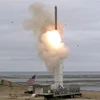 Một vụ thử tên lửa hành trình đất đối không tầm trung tại đảo San Nicolas, bang California (Mỹ) ngày 18/8. (Nguồn: AFP/TTXVN) 