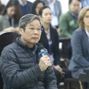 Bị cáo Nguyễn Bắc Son (sinh năm 1953, cựu Bộ trưởng Bộ Thông tin và Truyền thông) trả lời câu hỏi của Hội đồng xét xử. (Ảnh: Văn Điệp/TTXVN) 