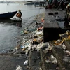Ô nhiễm rác thải tại chợ hải sản Đồng Hới bên dòng Nhật Lệ