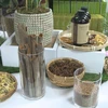 Sản phẩm dược mỹ phẩm của Sao Thái Dương được bày bán tại siêu thị. (Ảnh: Diễm Quỳnh/Vietnam+) 