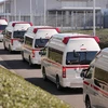 Xe cứu thương được điều tới sân bay Haneda ở thủ đô Tokyo, nơi chuyến bay thứ hai chở các công dân Nhật Bản trở về từ thành phố Vũ Hán, tỉnh Hồ Bắc (Trung Quốc), nơi bùng phát dịch viêm đường hô hấp do chủng virus corona mới, ngày 30/1/2020. (Nguồn: AFP/T