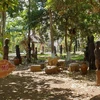 Các bức tượng sinh hoạt được trang trí tại một số công viên trên địa bàn tỉnh Gia Lai. (Ảnh: Hồng Điệp/TTXVN) 