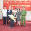 Ông Trần Quốc Hương tại Lễ trao tặng Huy hiệu 75 tuổi Đảng. (Ảnh: Anh Tuấn/TTXVN) 
