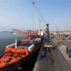 Hàng xuất khẩu tại cảng Luanda (Angola). (Ảnh: Phi Hùng/TTXVN) 