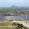 Các dự án năng lượng tái tạo đưa vào vận hành thương mại đã đóng góp đáng kể cho sự phát triển ngành công nghiệp của Ninh Thuận. (Ảnh: Công Thử/TTXVN) 