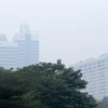[Photo] Chất lượng không khí tại nhiều khu vực ở Hà Nội lại xấu đi 
