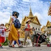 Du khách tham quan Hoàng Cung ở Bangkok, Thái Lan. (Nguồn: AFP/TTXVN) 