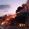 [Photo] Liên tiếp xảy ra các vụ cháy thương tâm tại khu dân cư