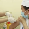 Tiêm vaccine ngừa COVID-19. (Ảnh: Hoàng Hùng/TTXVN) 