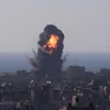[Video] Cận cảnh lính Israel nã pháo 155mm vào lãnh thổ Palestine