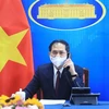 Bộ trưởng Ngoại giao Bùi Thanh Sơn điện đàm với Bộ trưởng Ngoại giao Hoa Kỳ Antony Blinken. (Ảnh: Lâm Khánh/ TTXVN) 