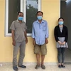 Các đối tượng Lê Ngọc Đức, Nguyễn Ngọc Sơn và Bun Sok Vanh (từ trái qua) bị khởi tố để điều tra về hành vi Tổ chức cho người khác xuất cảnh trái phép. (Ảnh: TTXVN phát) 