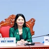 Bà Hà Thị Mỹ Dung, Phó Tổng Kiểm toán Nhà nước dự cuộc họp trực tuyến. (Ảnh: Phương Hoa/TTXVN) 