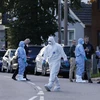 Cảnh sát điều tra tại hiện trường vụ tấn công bằng dao nhằm vào nghị sỹ David Amess ở Southend West, Essex, miền Đông nước Anh, ngày 15/10/2021. (Ảnh: AFP/TTXVN) 
