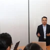 Chủ tịch Mạng lưới đổi mới sáng tạo Việt Nam tại châu Âu Nguyễn Việt Anh phát biểu. (Ảnh: Vũ Tùng/TTXVN) 