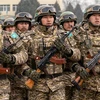 Binh sỹ gìn giữ hòa bình thuộc Tổ chức Hiệp ước An ninh tập thể (CSTO) tại buổi lễ kết thúc nhiệm vụ ở Almaty, Kazakhstan, ngày 13/1/2022. (Ảnh: AFP/TTXVN) 