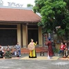 Làng chèo Khuốc (xã Phong Châu, huyện Đông Hưng, tỉnh Thái Bình) là một trong những cái nôi của nghệ thuật hát Chèo dân gian đã được UNESCO công nhận. Năm 2005, Câu lạc bộ UNESCO bảo tồn nghệ thuật sân khấu Chèo Đông Hà được thành lập và tạo dựng được thư