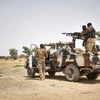 Binh sỹ Mali tuần tra tại khu vực Djenne. (Ảnh: AFP/TTXVN) 