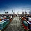 Tổng cộng hơn 200 mặt hàng được đưa vào danh sách tạm ngừng xuất khẩu, bao gồm cả toa xe lửa, container, tuabin và các hàng hóa khác. (Nguồn: hanlire.com) 