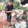 Người dân ở Sóc Sơn đang phải sử dụng nguồn nước giếng khoan để ăn uống và sinh hoạt. (Nguồn: moitruong.net.vn) 