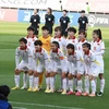 Đội hình thi đấu chính thức của Đội tuyển nữ quốc gia Việt Nam trong trận giao hữu đầu tiên với Đội tuyển Nữ quốc gia Hàn Quốc. (Ảnh: Anh Nguyên/TTXVN) 