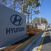 Biểu tượng Hyundai tại một nhà máy của hãng ở Asan, phía nam thủ đô Seoul, Hàn Quốc. (Ảnh: AFP/TTXVN) 