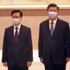 Chủ tịch Trung Quốc Tập Cận Bình và Trưởng khu hành chính đặc biệt thứ 6 của Hong Kong Lý Gia Siêu. (Nguồn: newsnpr.org) 