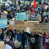 Người biểu tình phản đối Chính phủ tuần hành ở thủ đô Quito, Ecuador ngày 16/6/2022. (Ảnh: AFP/TTXVN) 